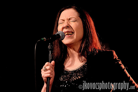 Lou Ann Barton