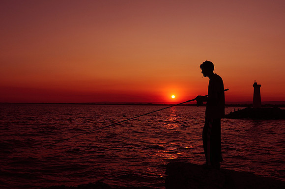 Fisher for a living La Tamarissiere