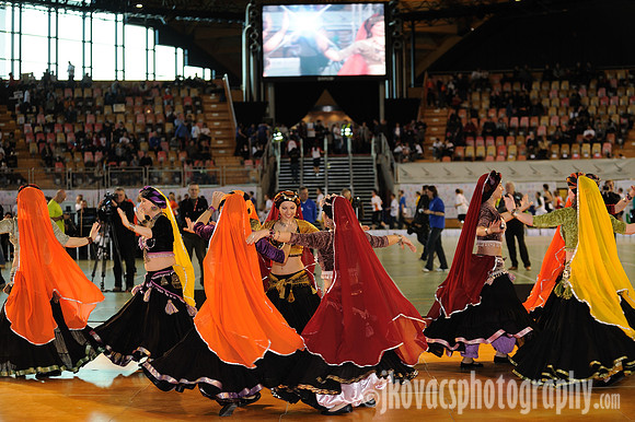 Ninsianna Dance Group